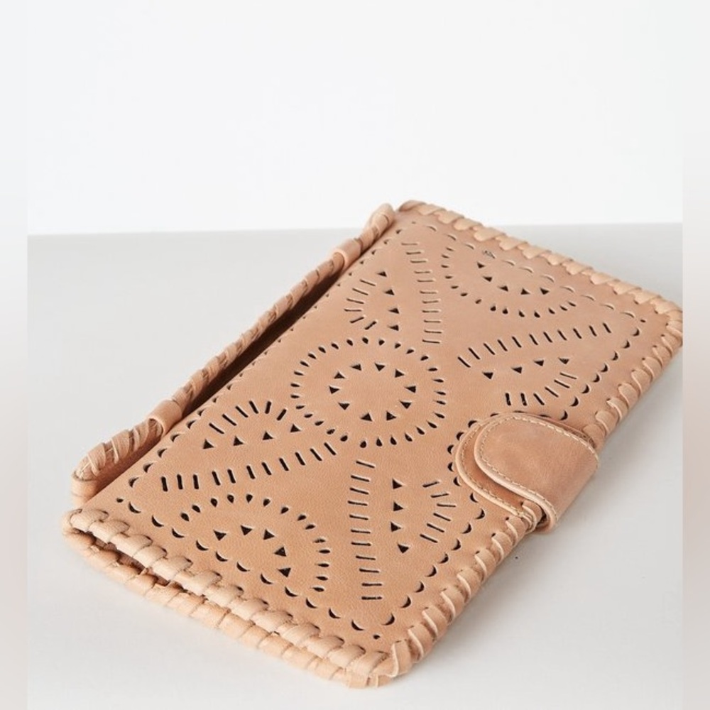 Cleobella Mexicana Clutch - Picture 2 of 5